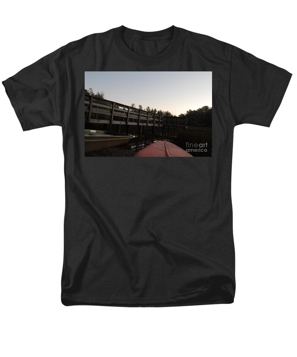 Kayak by Wooden Dock at Dusk - Men's T-Shirt  (Regular Fit)