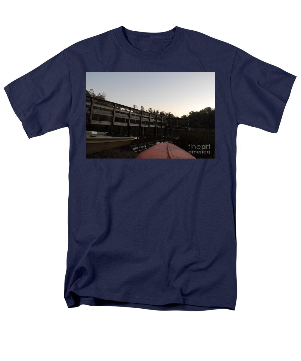 Kayak by Wooden Dock at Dusk - Men's T-Shirt  (Regular Fit)
