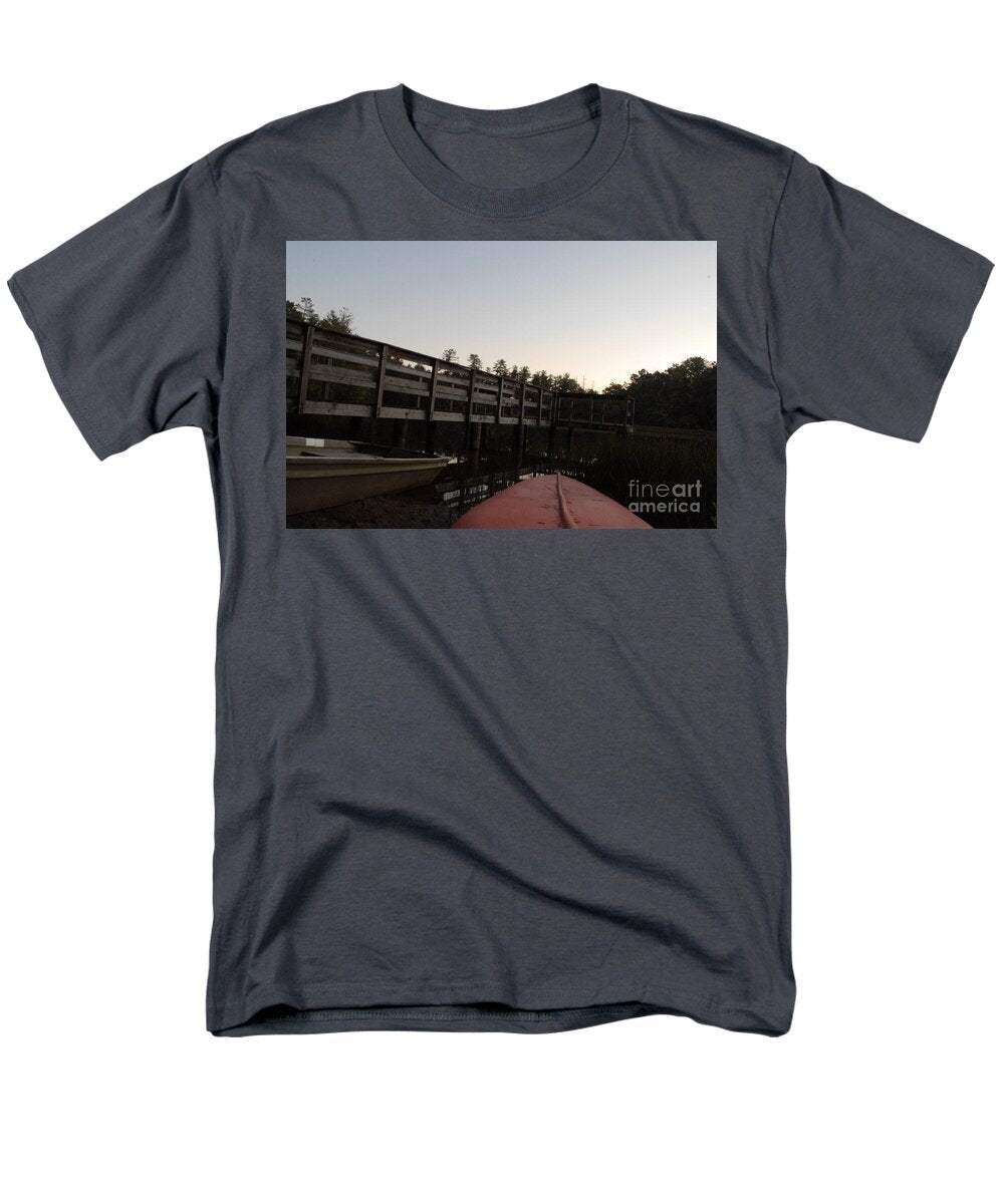 Kayak by Wooden Dock at Dusk - Men's T-Shirt  (Regular Fit)