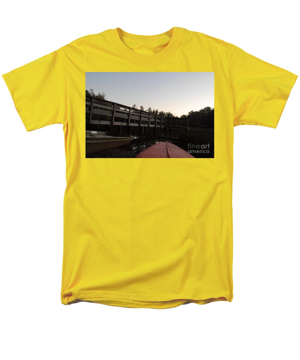 Kayak by Wooden Dock at Dusk - Men's T-Shirt  (Regular Fit)