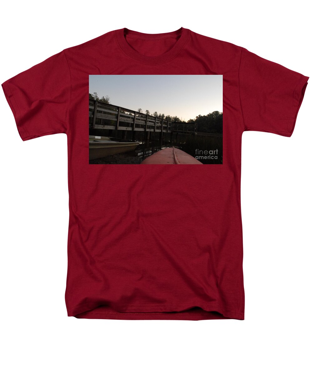 Kayak by Wooden Dock at Dusk - Men's T-Shirt  (Regular Fit)