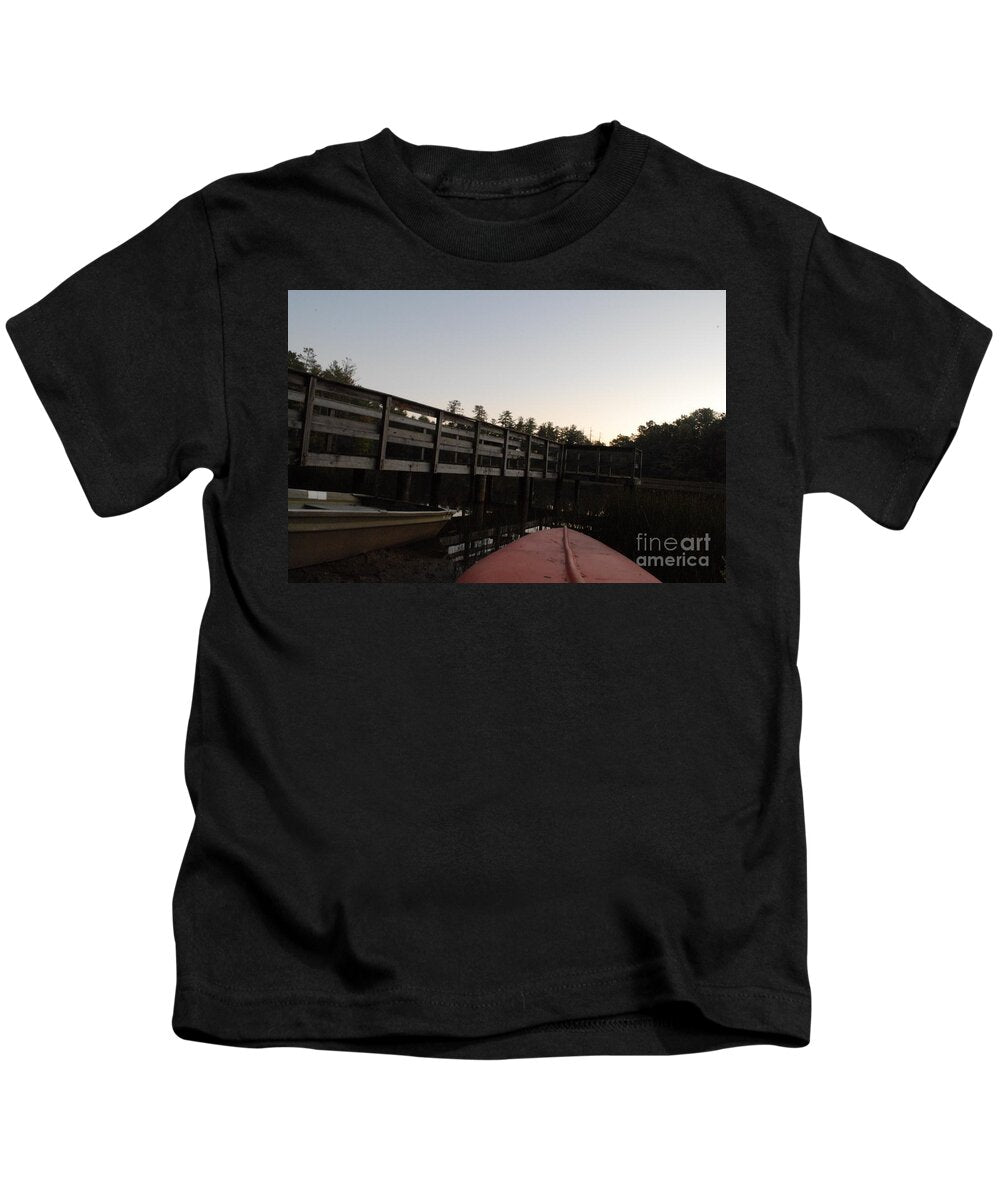 Kayak by Wooden Dock at Dusk - Kids T-Shirt