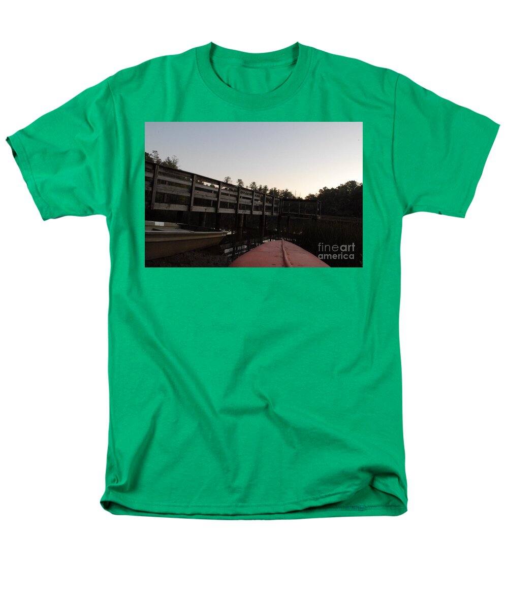 Kayak by Wooden Dock at Dusk - Men's T-Shirt  (Regular Fit)
