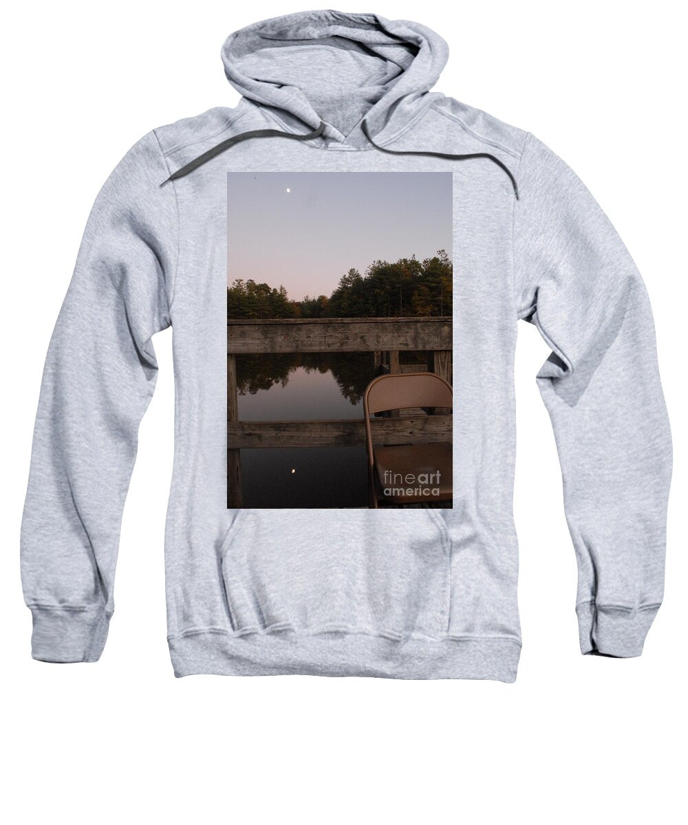 Quiet Evening by the Lakeside - Sweatshirt
