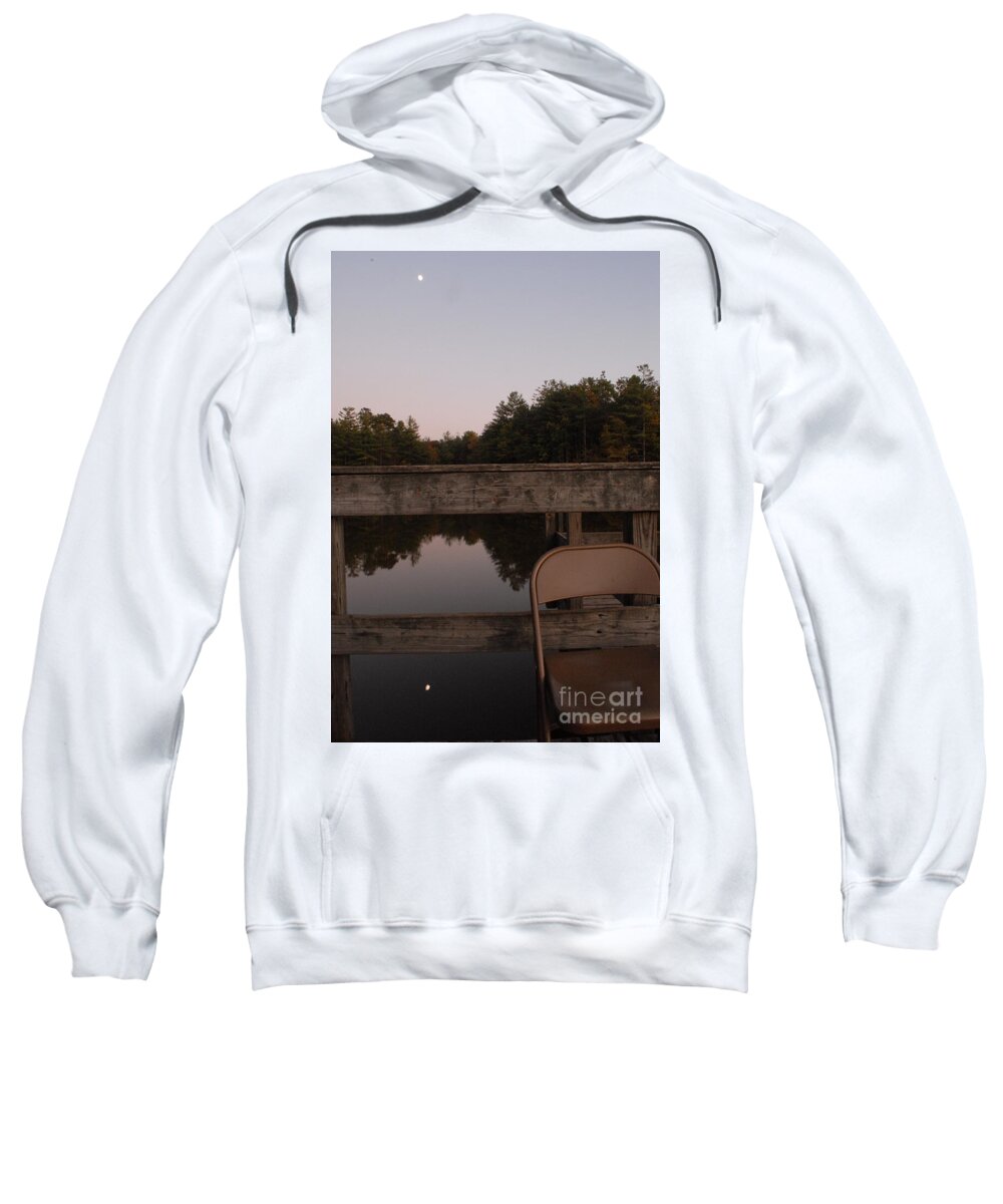 Quiet Evening by the Lakeside - Sweatshirt